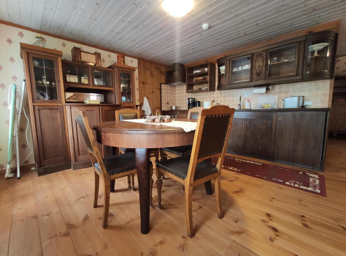 Avinurme Hostel Εξωτερικό φωτογραφία