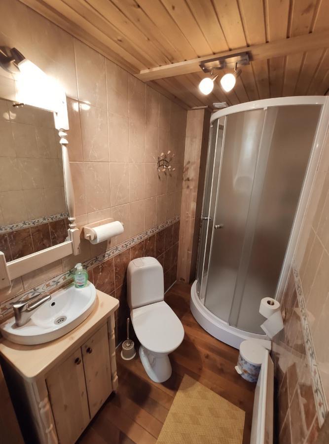 Avinurme Hostel Εξωτερικό φωτογραφία